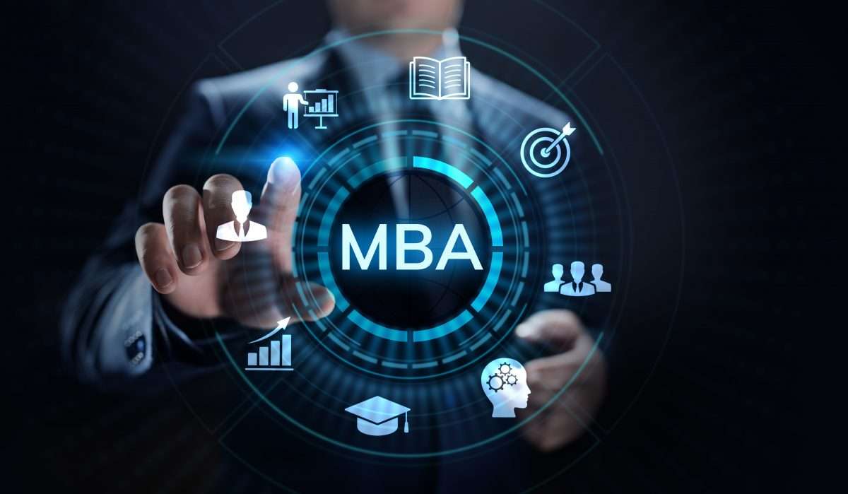 Top reasons behind the popularity of ODL MBA course 